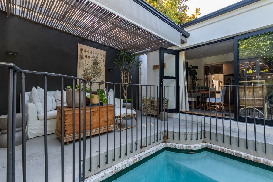 3 Bedroom Property for Sale in Claremont Upper Western Cape